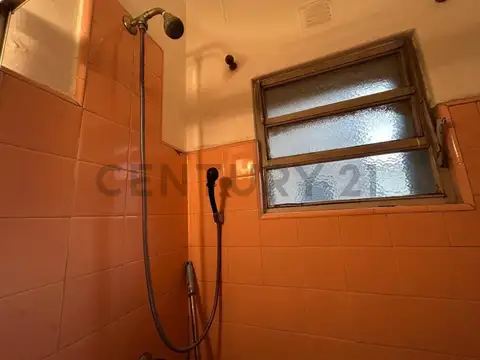 Venta DEPARTAMENTO 2 Ambientes Flores