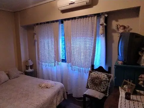 BAJO SU PRECIO  PH 3 AMB C/TERRAZA PROPIA - (ACEPTA PERMUTAS EN MDP)