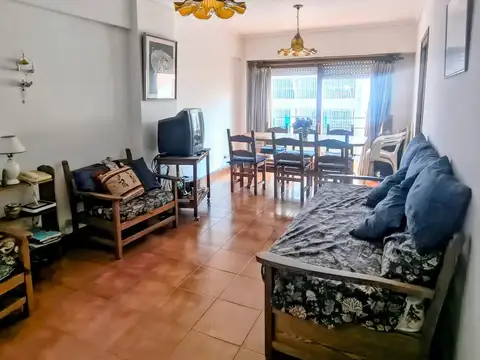 Departamento en Venta en La Perla Sur, USD 127.000