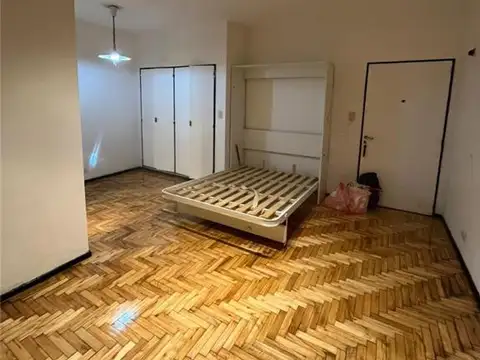 YERBAL 300, Piso 8