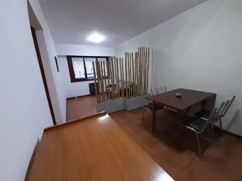 Av. San Martin 1614 Caseros Tres De Febrero 100