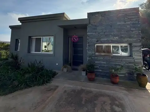 Casa Monoambiente con 3 baños