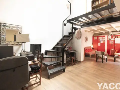 Depto Tipo Casa en Venta de 3 ambientes