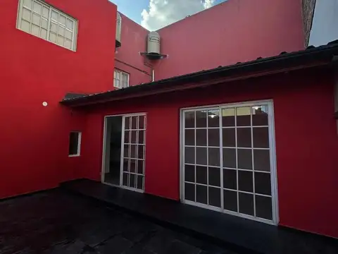 Departamento tipo casa en alquiler en Villa Maipu