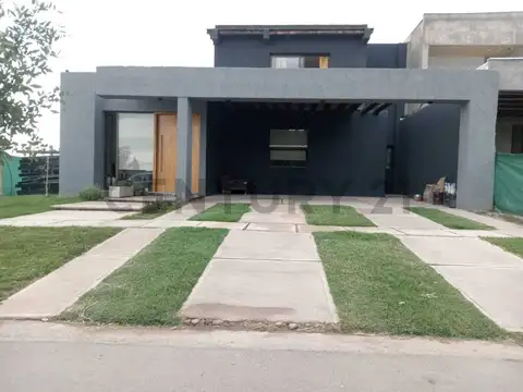 araoz , Piso 0