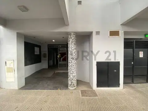 Sanabria 3100, Piso 2