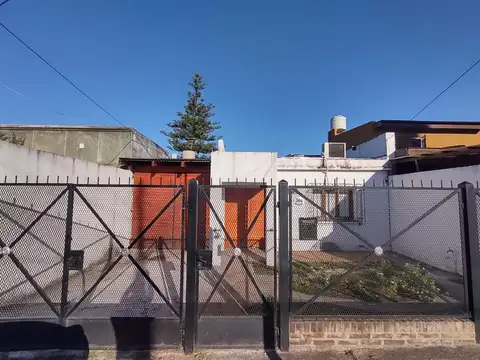 Casa en Venta | Av. 25 de Mayo N° 360, Escobar centro