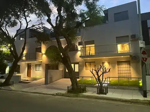 Almirante Manuel J. García 1000, Piso PB