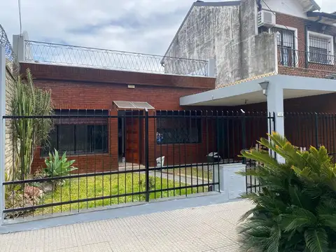 Casa en Alquiler en Florida Mitre/Este, Florida