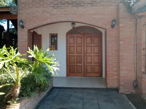 Casa en Venta en Ituzaingo, USD 195.000