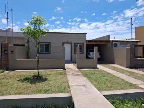 CASA A TERMINAR EN CAMPOS DEL OESTE ALVEAR |