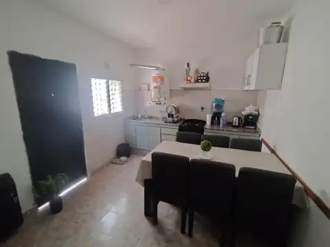Depto Tipo Casa en Alquiler de 2 ambientes