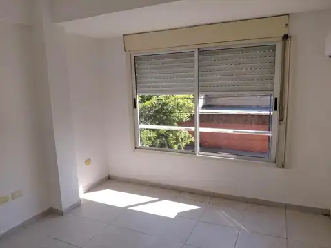 Departamento en Venta en Villa Pueyrredón, USD 85.000