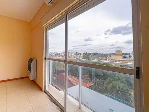 Departamento en Venta con 1 cochera