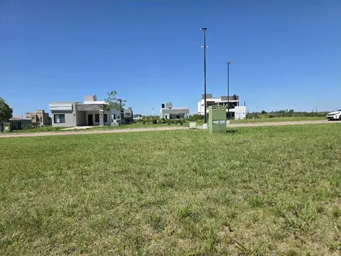 Vendo Terreno de 480m2 en Las Acacias, C. del Uruguay, Entre Ríos.