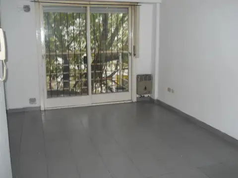 Diagonal 77 entre 3 y 4 - Nº262