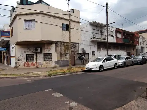 GALPON ESQUINA , IDEAL INDUSTRIA O COMERCIO