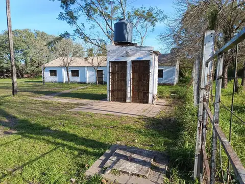 Vendo Fontana 5130 Mts.2 Con 2 construcciones