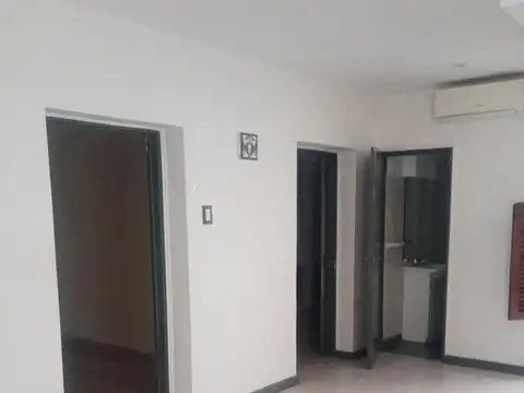 Depto Tipo Casa en Venta de 5 ambientes