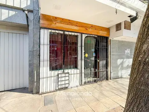 Local en Alquiler en Centro, $ 900.000