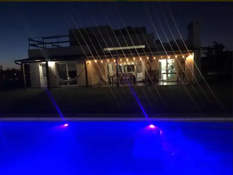 Casa en Alquiler Temporal de 4 dormitorios