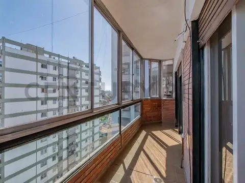 Departamento en Alquiler con 1 cocheras