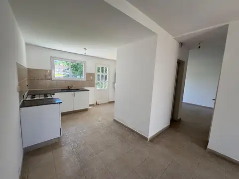 VENTA CASA 3 DORMITORIOS ZONA NORTE HOUSING CALANDRIA