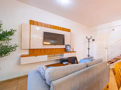 Depto Tipo Casa 3 ambientes con 1 baño