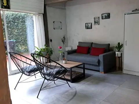 VENTA MONOAMBIENTE CON GRAN PATIO – CHACARITA
