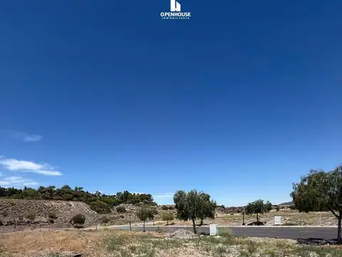 OPENHOUSE vende Maravilloso Terreno en el Barrio Privado Dalvian