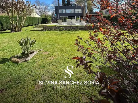 Casa en Venta de 5 dormitorios