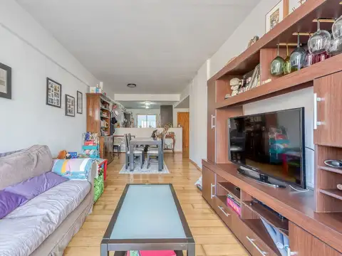 Venta 3 amb con balcón y cochera Palermo Chico