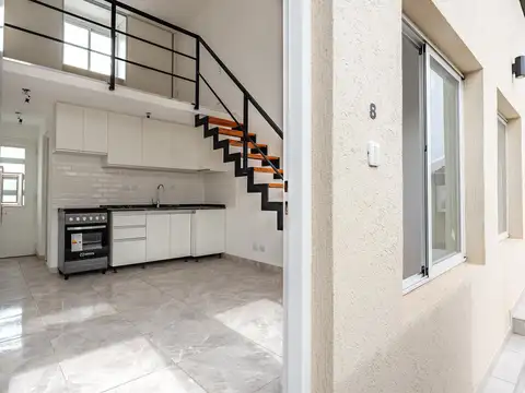Depto Tipo Casa en Venta en El Palomar, USD 47.900