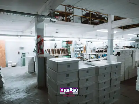 Galpon en Venta en Lomas Del Mirador, USD 415.000