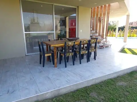 Casa-Venta-Haras Santa María-Escobar
