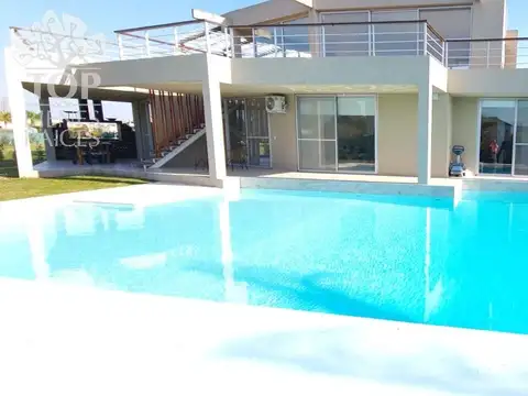 Casa en Venta al Noreste