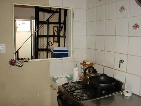Depto Tipo Casa 4 ambientes con 2 baños