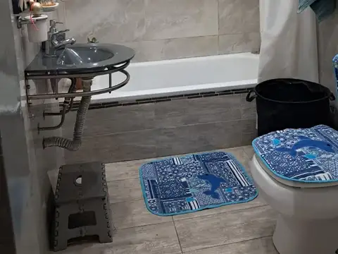 Depto Tipo Casa en Venta con 1 cocheras