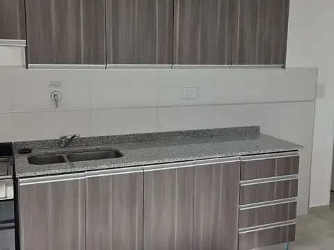 Departamento en Alquiler con 1 cocheras