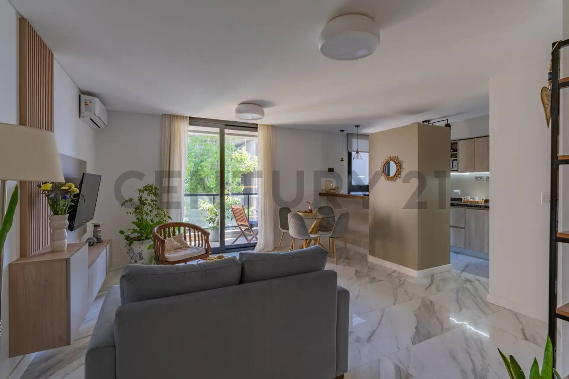 Departamento 3 ambientes c/cochera, Los Troncos