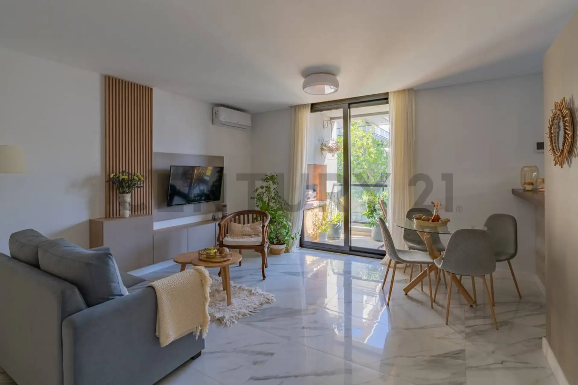 Departamento 3 ambientes c/cochera, Los Troncos