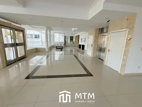Departamento en Venta en Fisherton, USD 190.000