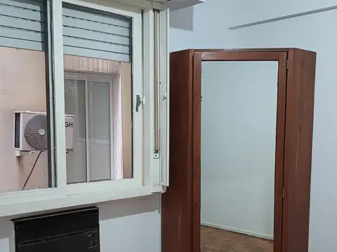 ALQUILER 2 AMBIENTES – PARAGUAY 3045, 2° – BARRIO NORTE