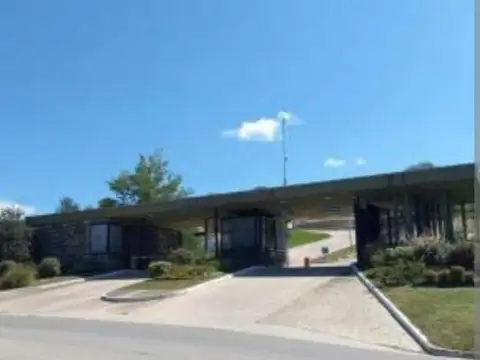 Lote financiado en B° Privado Altos de Carlos Paz.