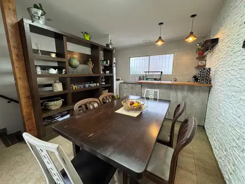 Depto Tipo Casa en Venta de 3 ambientes