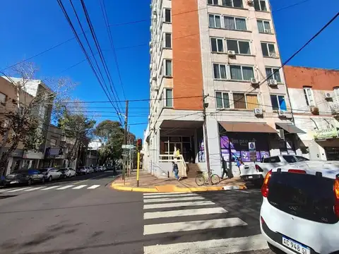Departamento céntrico de 3 dormitorios en venta