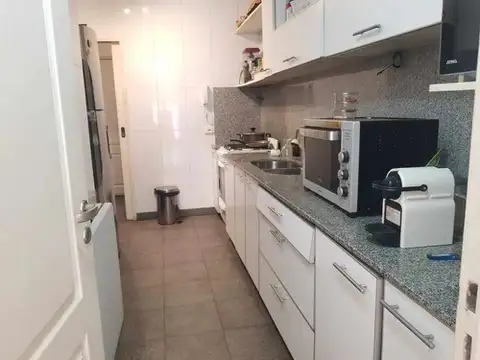VENTA - DEPARTAMENTO 4 AMBIENTES C/COCHERA - PALERMO