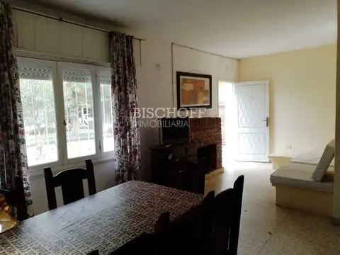 VENTA EN BLOCK DE 4 DEPARTAMENTOS, ZONA CENTRO, VILLA GESELL