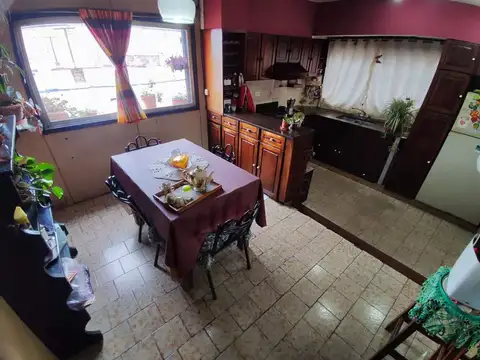 Depto Tipo Casa en Venta de 4 ambientes