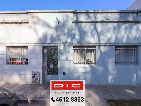 Departamento/ PH 3 ambientes con patio Venta - Munro